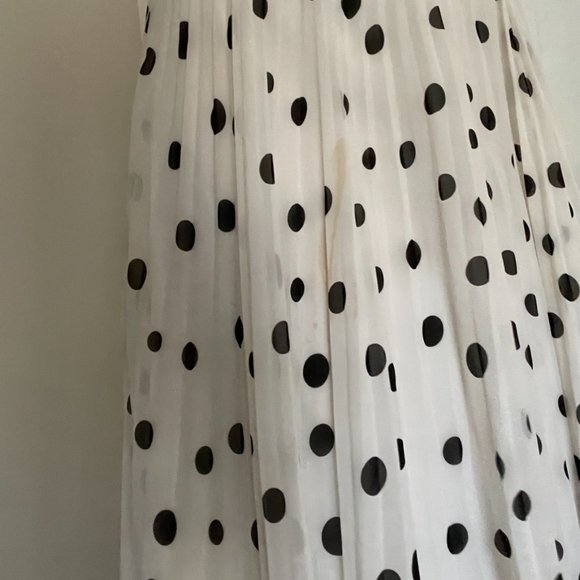 Asos Brand - High Waisted polka dot maxi skirt - size 6 - Picture 6 of 9
